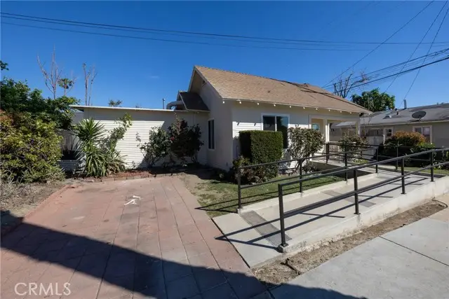 210 N Pleasant, Ontario, CA 91764 - #3