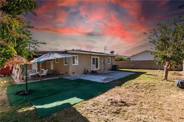 722 S Sycamore, Rialto, CA 92376