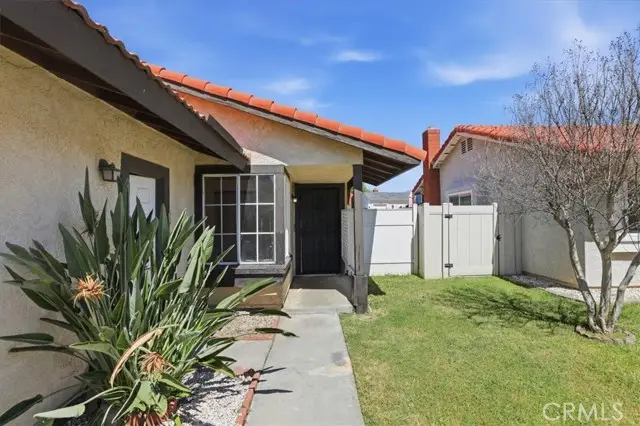 1907 Overland, Colton, CA 92324 - #2