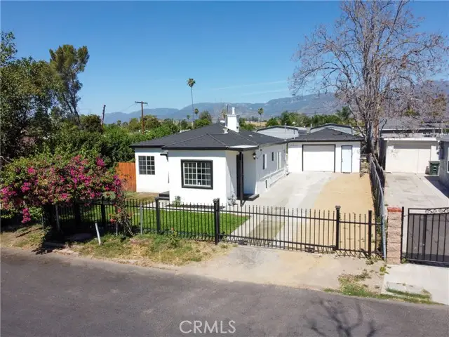 25160 Elmo, San Bernardino, CA 92404 - #2