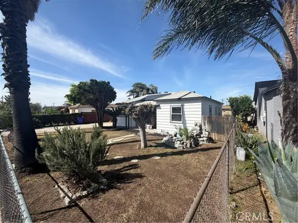 9078 Hemlock, Fontana, CA 92335