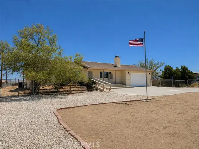 16131 Dale Evans Parkway, Apple Valley, CA 92307 - #3