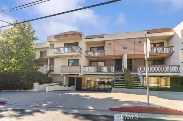 10219 Pinewood #2, Tujunga, CA 91042 - #2