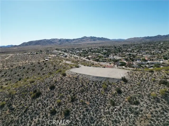 57910 Joshua Drive, Yucca Valley, CA 92284 - Image #2