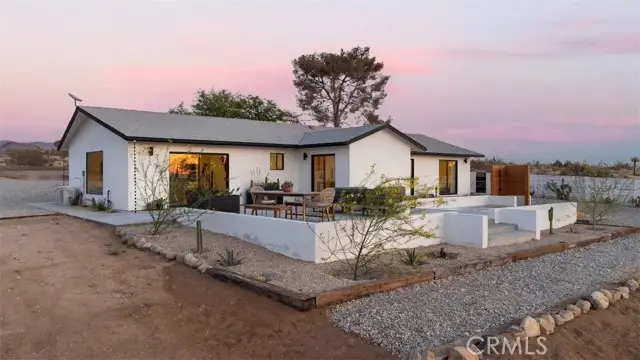 571 Ripon Avenue, Yucca Valley, CA 92284 - Image #1
