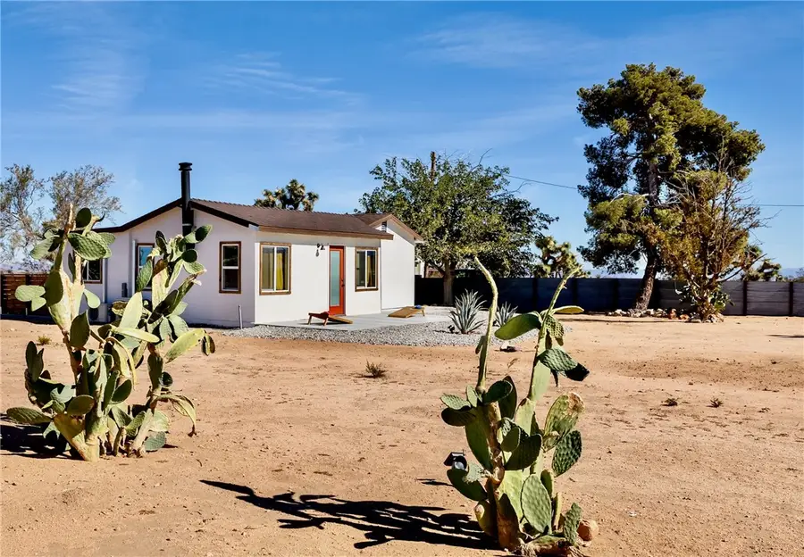 58248 Aberdeen Drive, Yucca Valley, CA 92284 - #2