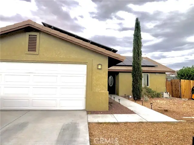 6855 Manzanita Avenue, Twentynine Palms, CA 92277 - #1