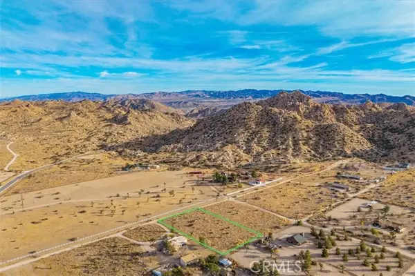 59 Curtis Road, Pioneertown, CA 92268