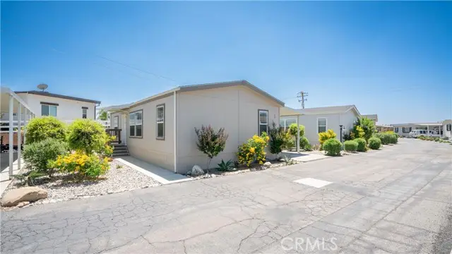1134 Villa Calimesa Lane #SPC 52, Calimesa, CA 92320 - Image #3