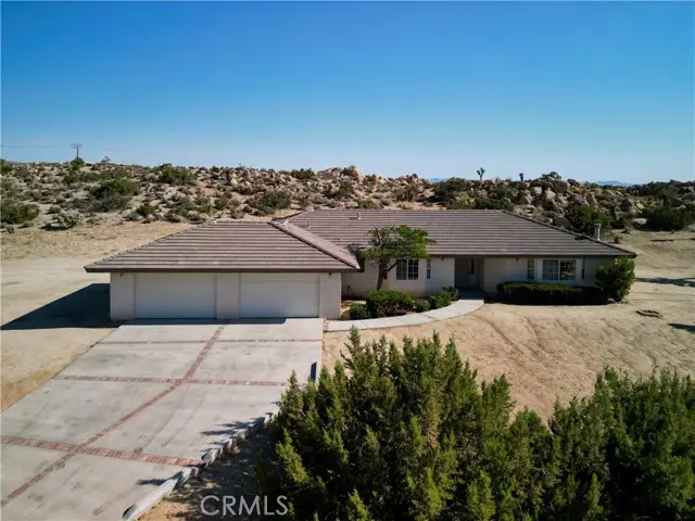 5601 Grand Avenue, Yucca Valley, CA 92284 - #2