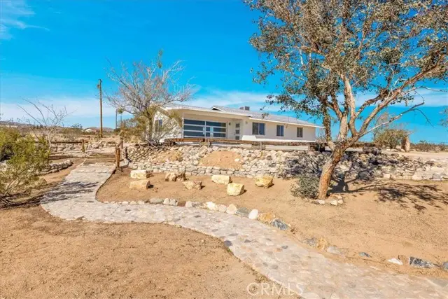 130 Delgada Avenue, Yucca Valley, CA 92284 - Image #2
