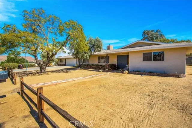 6919 Lennox Avenue, Yucca Valley, CA 92284 - #2