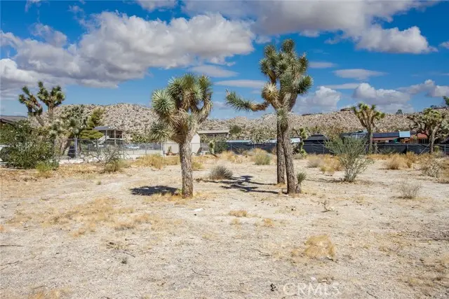57106 Crestview Drive, Yucca Valley, CA 92284 - #3