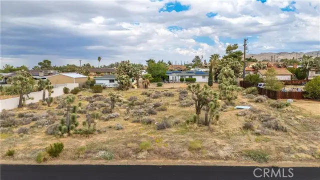 7625 Hilton Avenue, Yucca Valley, CA 92284 - #2