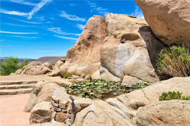 55290 Flying Tigers Road, Pioneertown, CA 92268 - Image #2