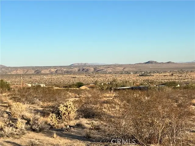 7084 Mount Shasta Avenue, Joshua Tree, CA 92252 - Image #2