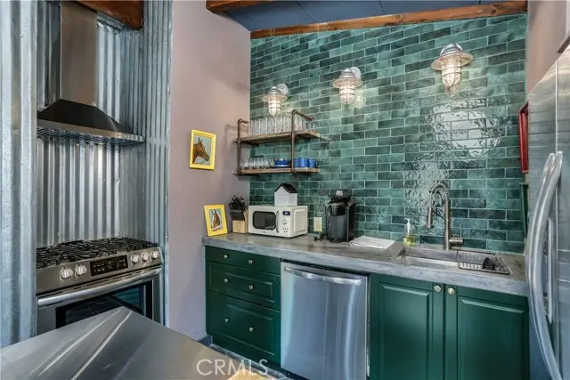 5969 Lorraine Road, Yucca Valley, CA 92285 - Image #2