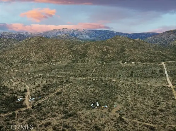 1530 Orion Trail, Pioneertown, CA 92268