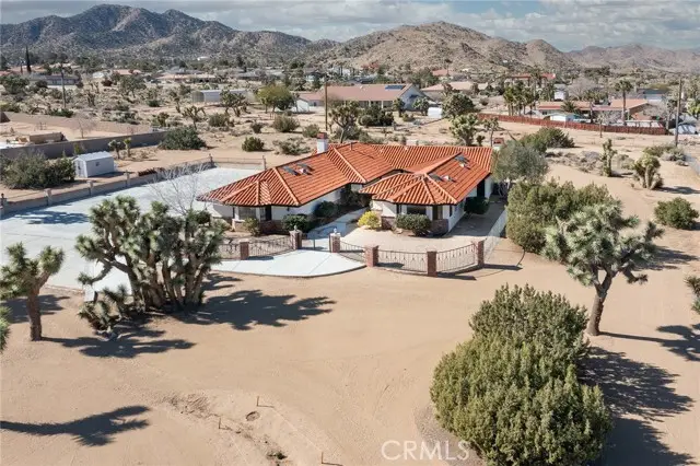 9200 Fortuna, Yucca Valley, CA 92284 - #1