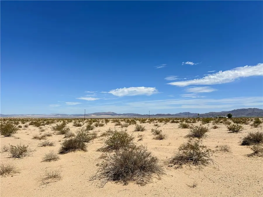 12 Cadiz Avenue, Twentynine Palms, CA 92277 - Image #2