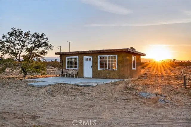 59773 Applegate Way, Landers, CA 92285 - #3