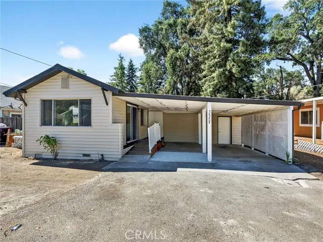 5820 Grove St., Lucerne, CA 95458 - #3