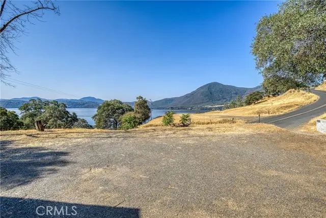 10670 Lakeshore Drive, Clearlake, CA 95422 - Image #3