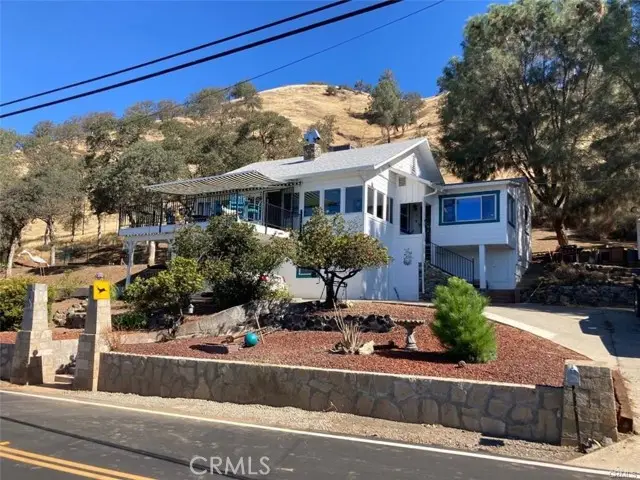 12605 Lakeshore Drive, Clearlake, CA 95422 - Image #1