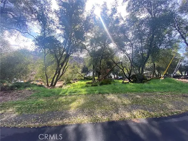18879 N Shore, Hidden Valley Lake, CA 95467