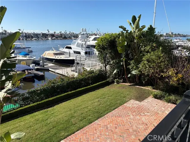 2572 Bayshore, Newport Beach, CA 92663 - Image #2