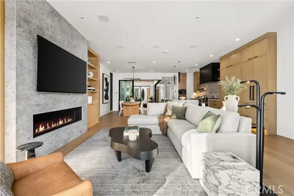 412 Heliotrope, Corona Del Mar (newport Beach), CA 92625