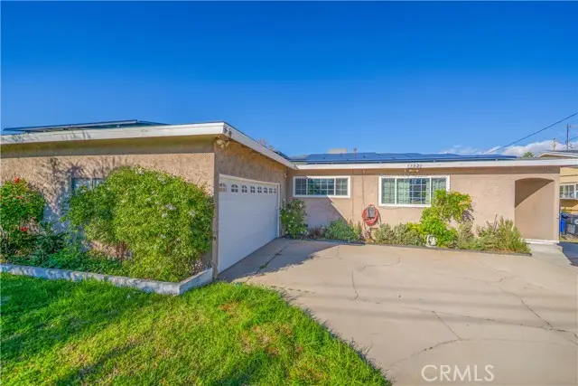 152 E Rosewood, Rialto, CA 92376 - #1