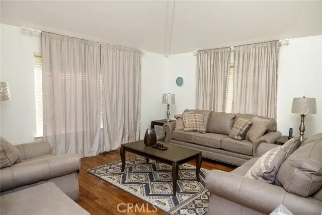 1674 Knoll Court, Merced, CA 95340 - Image #2