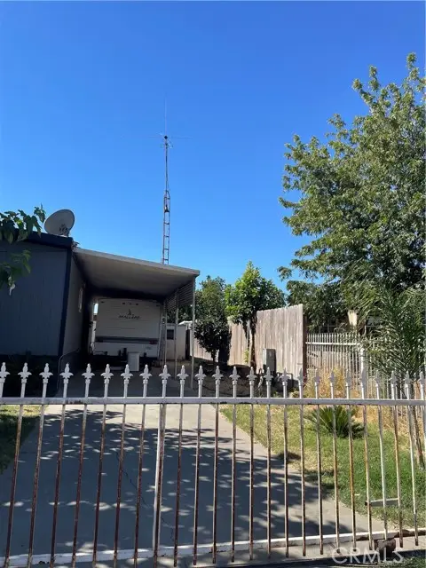 7161 Bobbie Ave, Winton, CA 95301 - Image #3