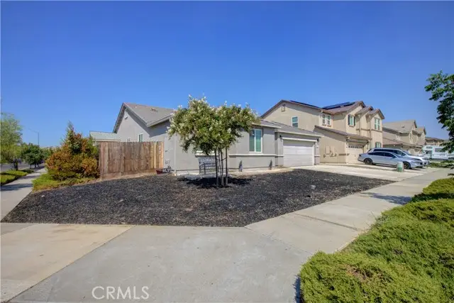 495 Daffodil Drive, Merced, CA 95341 - Image #3