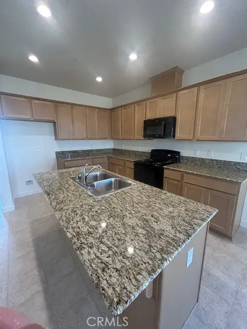 128 Squaw Valley Drive, Merced, CA 95341