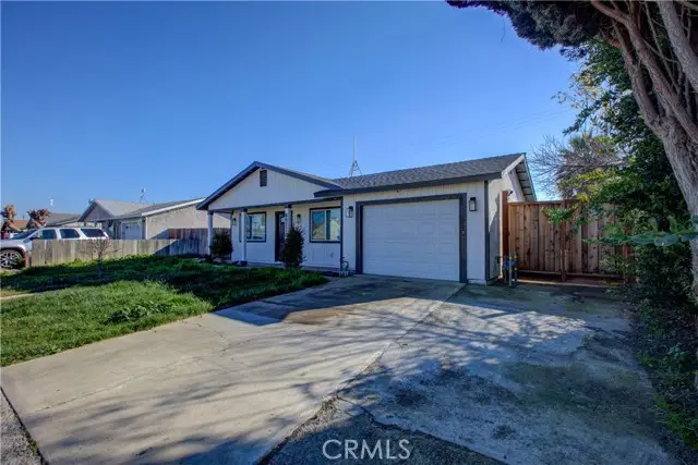 8822 Globe Avenue, Dos Palos, CA 93620 - #2