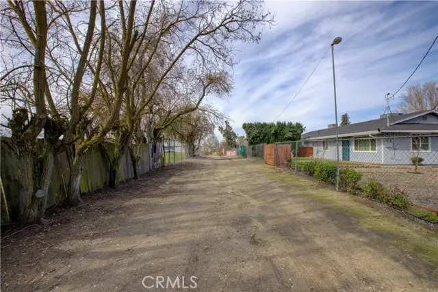 7139 Center, Winton, CA 95388 - #3