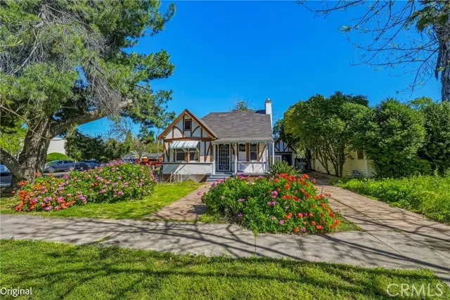 261 W 26th, Merced, CA 95340 - #2