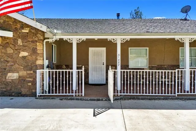 31887 River Knolls Road, Coarsegold, CA 93614 - Image #3