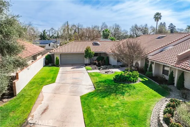 26 Seasons Court, Madera, CA 93637 - Image #2