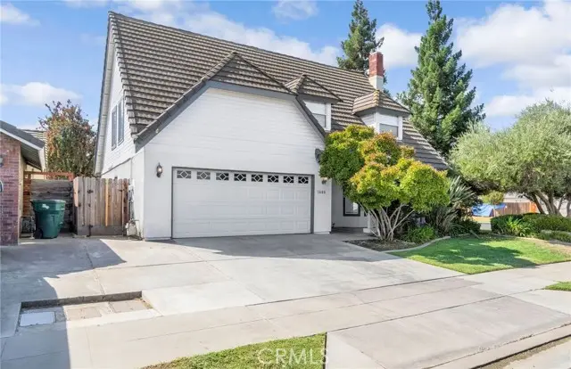 1688 University, Madera, CA 93637 - Image #3