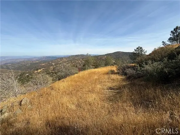 5847 W Whitlock Road, Mariposa, CA 95338