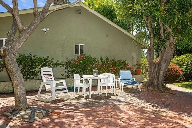 801 W Vista Way, Vista, CA 92083 - Image #2