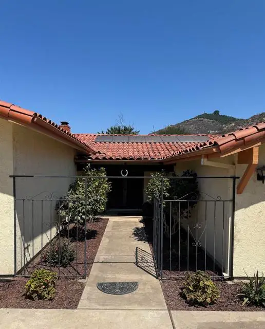 9168 Old Castle Road, Valley Center, CA 92082 - Image #2