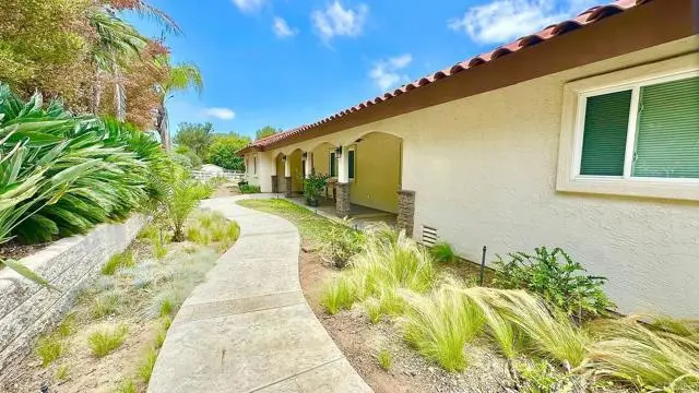 2798 Alta Vista Drive, Fallbrook, CA 92028 - Image #2