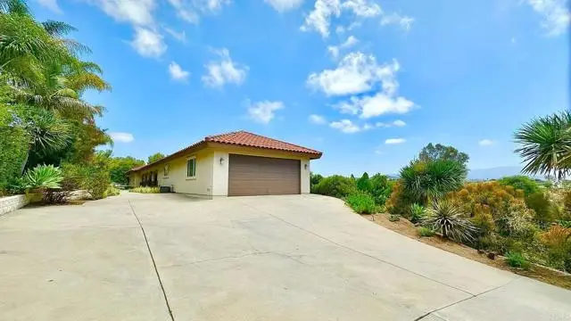2798 Alta Vista Drive, Fallbrook, CA 92028 - Image #3