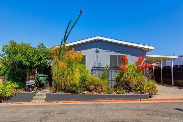 1380 Oak Hill Drive #42, Escondido, CA 92026