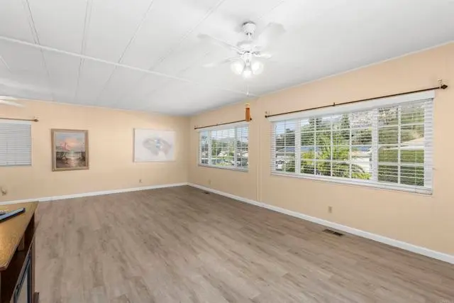 8975 Lawrence Welk #2, Escondido, CA 92026 - Image #3