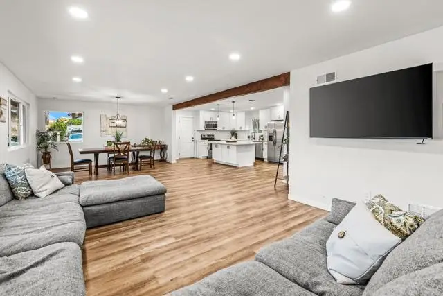 10906 Serena Lane, Lakeside, CA 92040 - Image #2